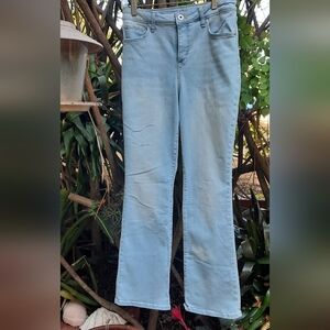 Jeans Style & Company